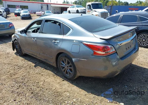 2015 Nissan Altima 2.5/S/Sv/Sl z USA, uszkodzony, nr VIN 1N4AL3AP2FC483724